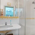 2 Bedroom Awesome In * Rapallo