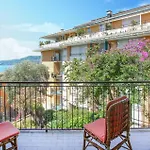 Apartamento 2 Bedroom Awesome In