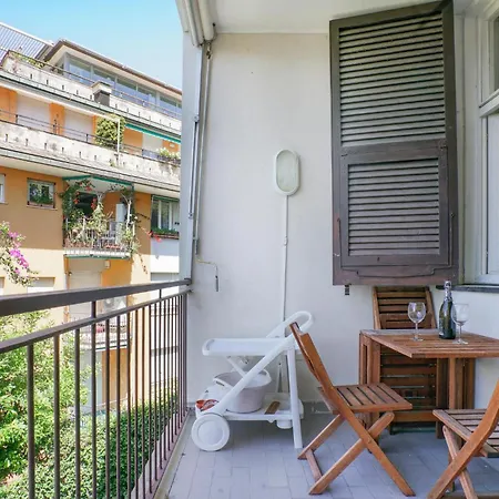 Appartement 2 Bedroom Awesome In Rapallo